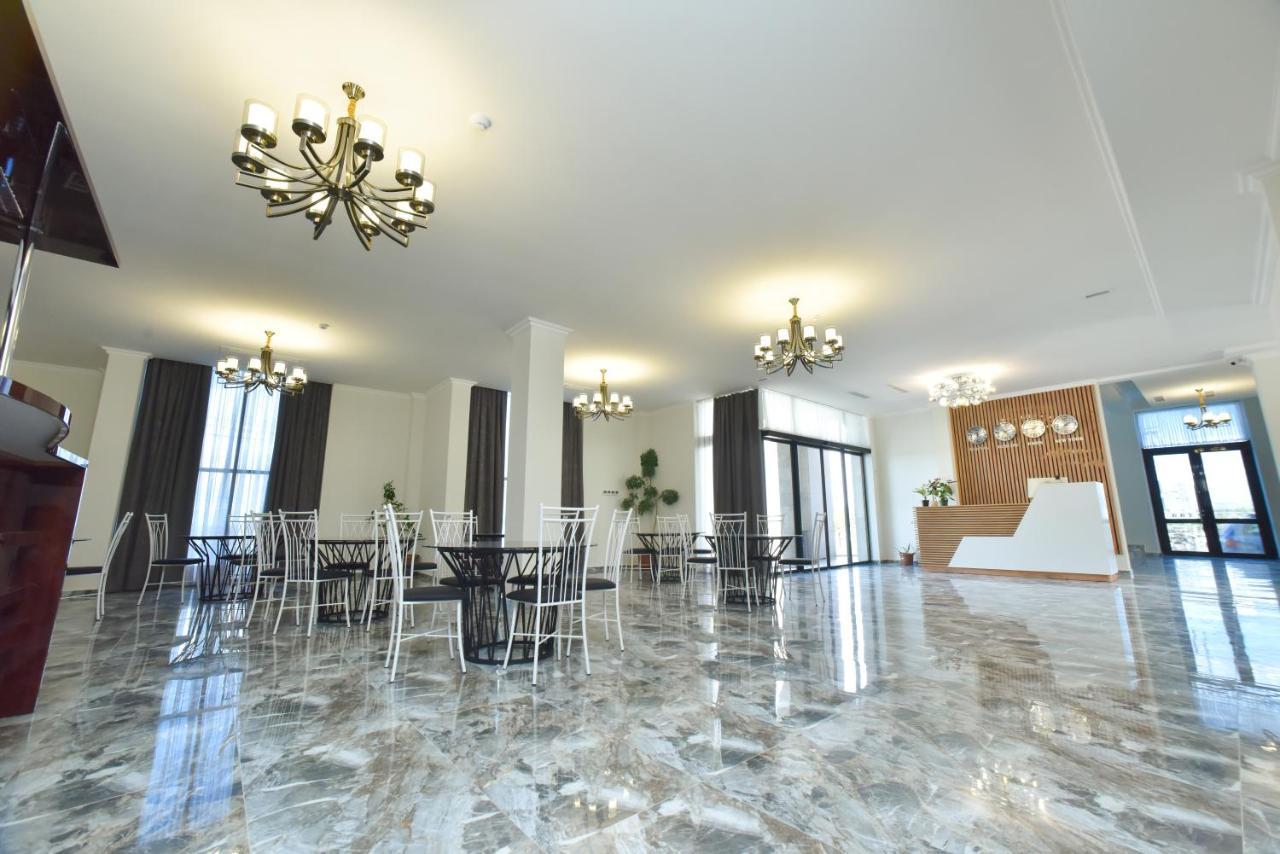 Altunyan Hotel Erywań Zewnętrze zdjęcie
