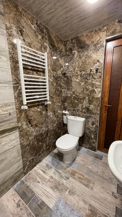 Altunyan Hotel Erywań Zewnętrze zdjęcie